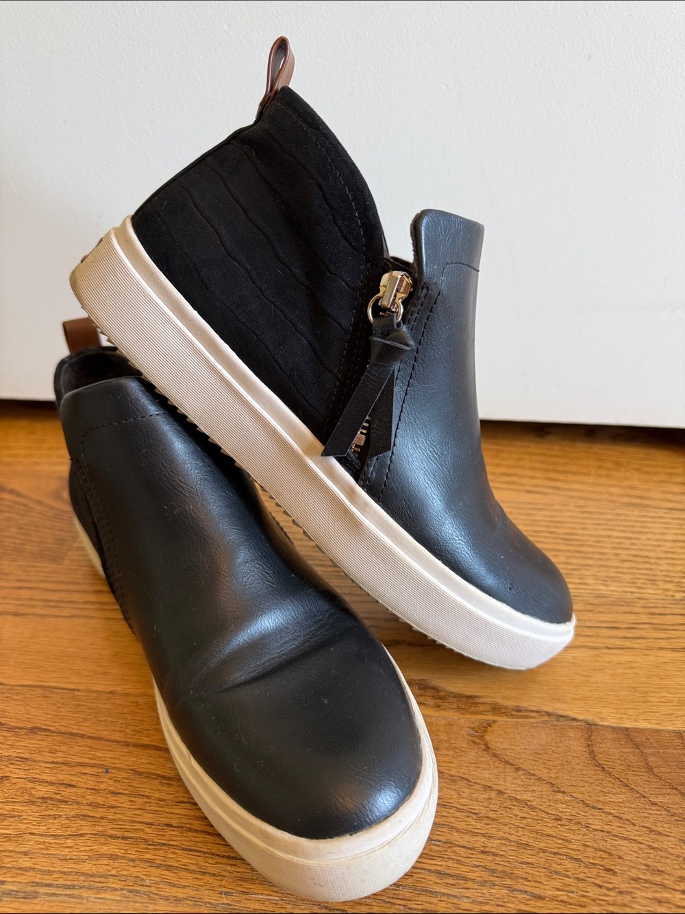 Dr. Scholl’s Black Slip-On Sneaker Boots with White Platform Sole